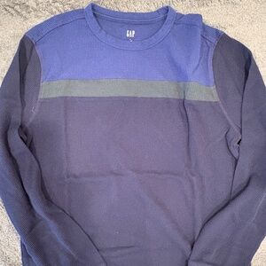 Gap Waffle knit pullover shirt